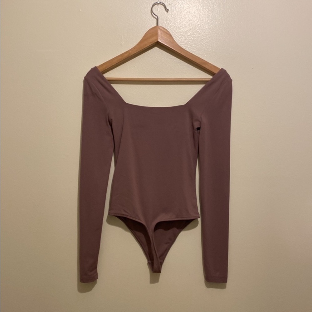 Aritzia Contour Bodysuit